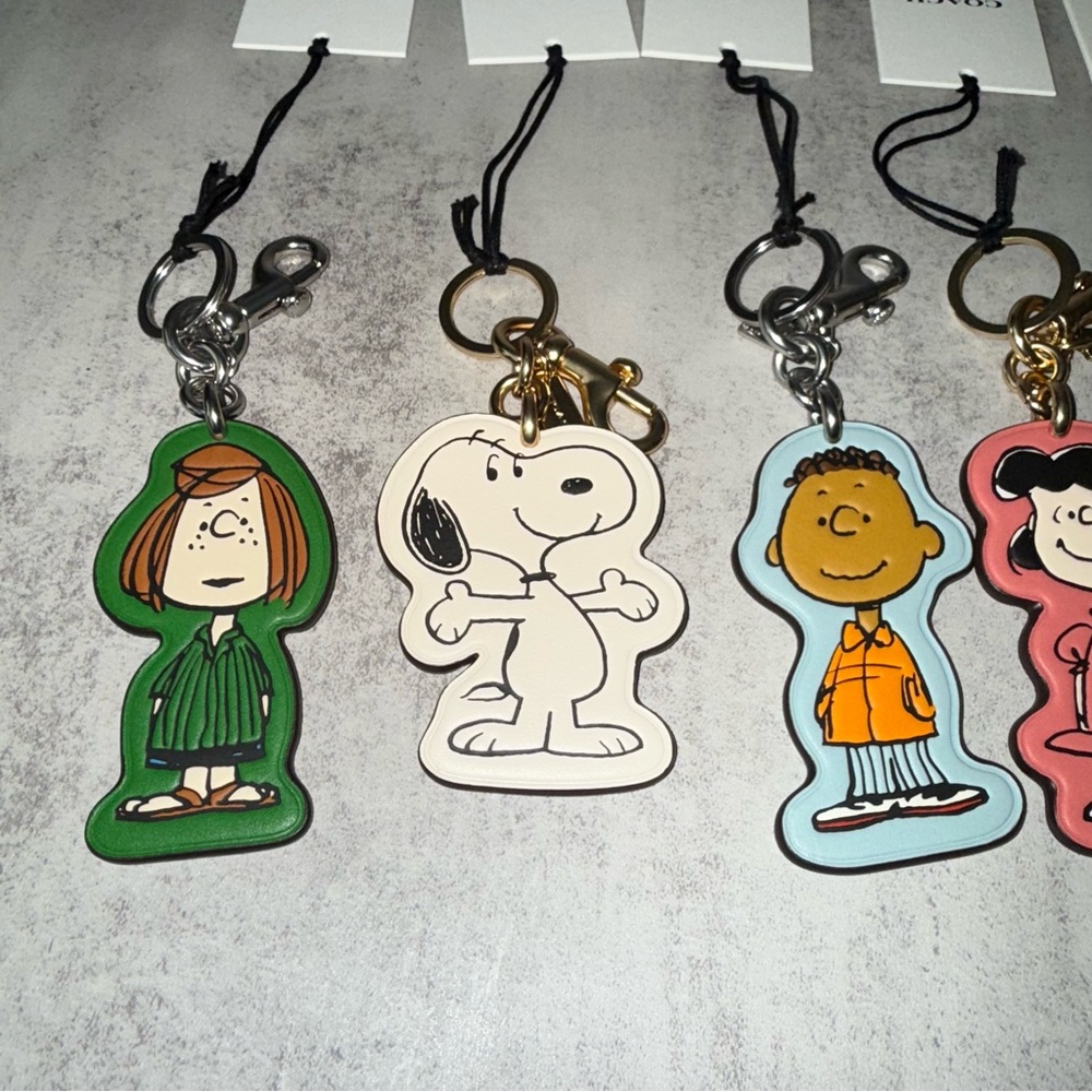 Coach x Peanuts 2025 Peppermint Patty Bag Charm Keychain - Picture 2 of 12